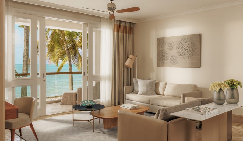 One&Only Le Saint Géran - Three Bedroom Beach Front Balcony Suite_LivingSpace